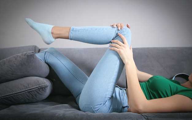Почему возникает боль в колене при выпрямлении ноги?