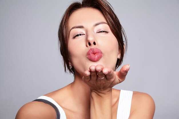 Возможных причин бледности губ у женщин