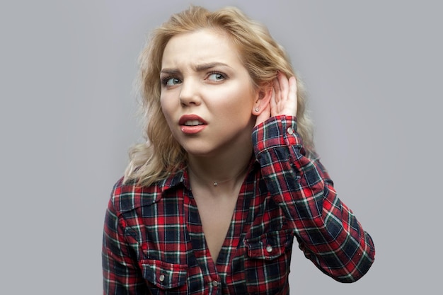 Эффективное лечение зуда и шелушения в ушах